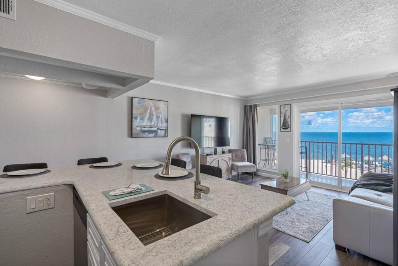 Stunning Bay Views From Your Private Balcony Tampa Bagian luar foto