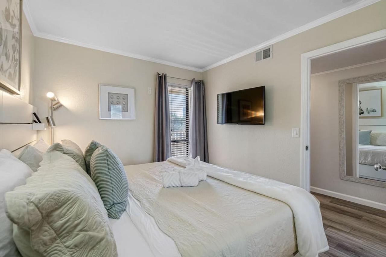 Stunning Bay Views From Your Private Balcony Tampa Bagian luar foto